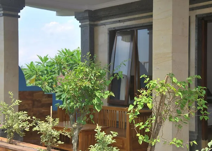 Bulan Bali ホームステイ *